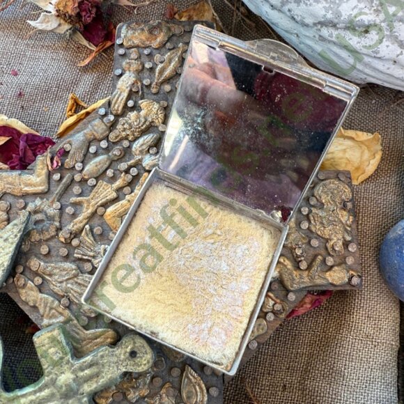 Antique SIlver Guilloche Enamel Compact - Picture 8 of 8